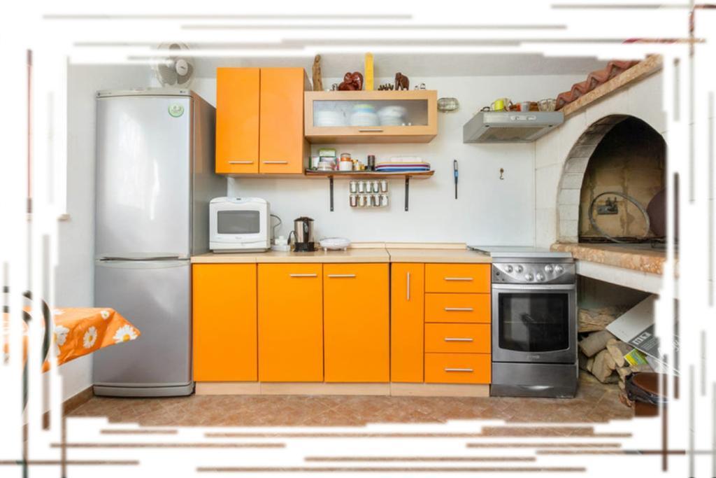 Hostel Oktarin Kaštela Zewnętrze zdjęcie